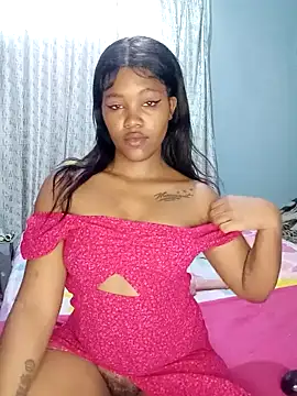 Snapshot of charmainexxx chatting on January 21, 7:26 am charmainexxx online show from January 21, 7:26 am