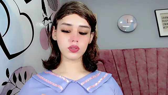 ValeriaAguilar online show from December 3, 5:01 pm