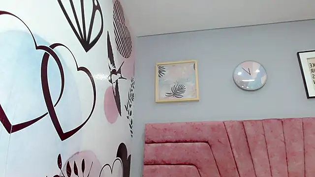 ValeriaAguilar online show from January 10, 5:24 pm