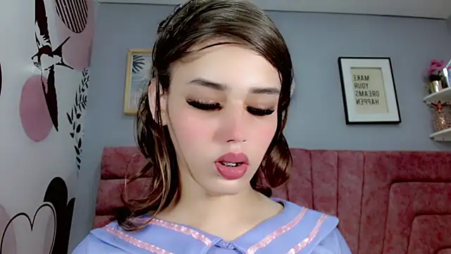 ValeriaAguilar online show from February 13, 10:54 pm