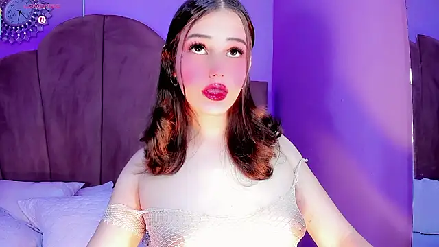 ValeriaAguilar online show from February 22, 9:57 pm