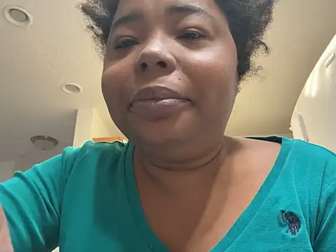 JCCaramelbarbie1 online show from January 7, 5:31 pm