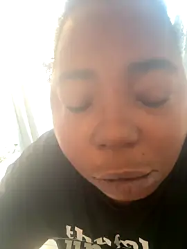 JCCaramelbarbie1 online show from September 15, 12:38 pm