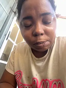 JCCaramelbarbie1 online show from November 25, 4:18 pm