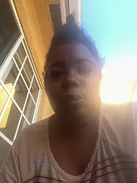 JCCaramelbarbie1 online show from May 17, 12:45 pm