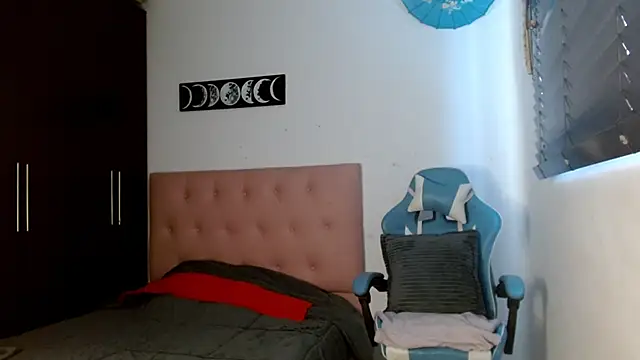 TokioStar online show from March 18, 1:20 pm