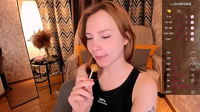 LanaBlu  online show from December 11, 10:14 am