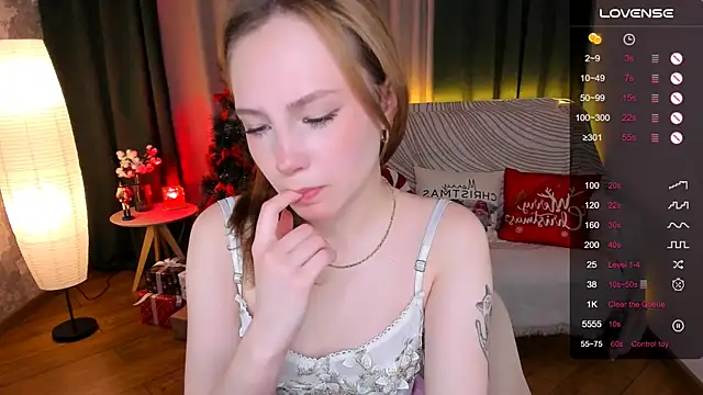 LanaBlu  online show from December 18, 10:08 am