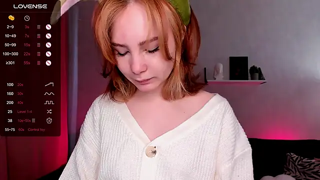 LanaBlu  online show from March 5, 2:25 am