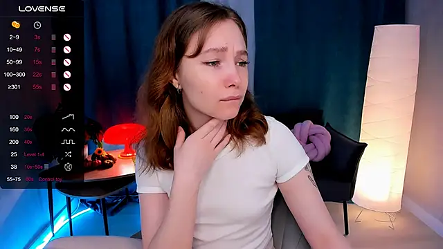 LanaBlu  online show from November 8, 2:23 am