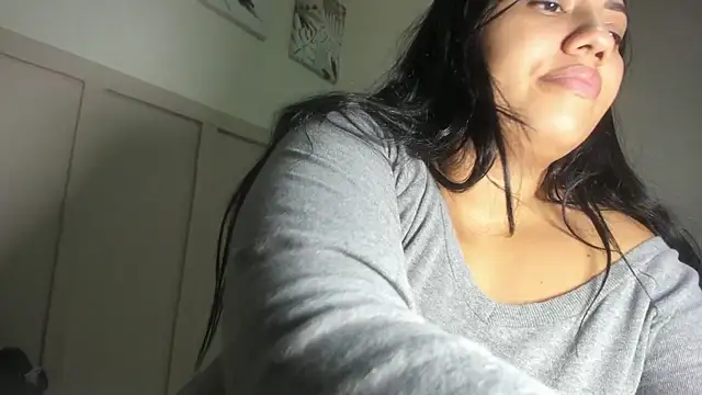 AvrilRizoX online show from December 14, 10:50 pm