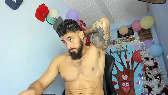 Snapshot of _Poseidon1_ chatting on June 15, 3:09 am Poseidon1 online show from June 15, 3:09 am