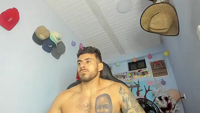 Snapshot of _Poseidon1_ chatting on July 15, 3:12 am Poseidon1 online show from July 15, 3:12 am