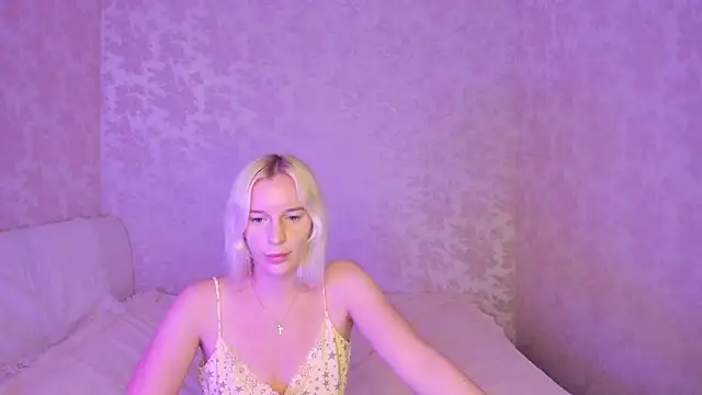 Amanda054 online show from September 14, 8:35 am