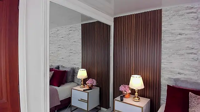 Snapshot of AndreaPink2024 chatting on November 19, 1:33 pm AndreaPink2024 online show from November 19, 1:33 pm