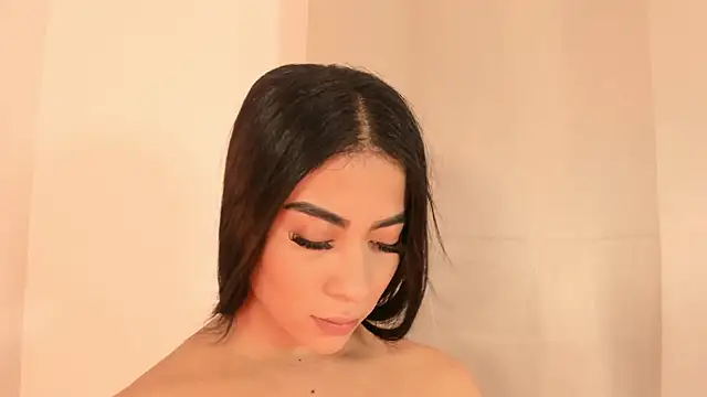 Kimberlin Cam  online show from July 8, 8:46 pm