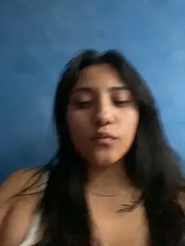 Snapshot of angellique_22 chatting on November 6, 7:15 pm angellique 22 online show from November 6, 7:15 pm