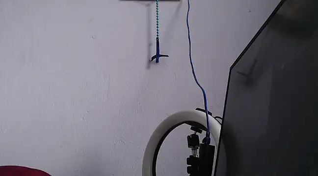 Snapshot of Zafiro_subversiva chatting on March 15, 8:32 pm Zafiro subversiva online show from March 15, 8:32 pm