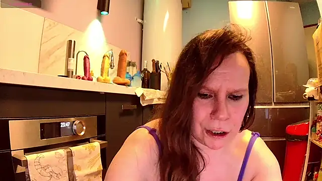 Snapshot of Endrocleia chatting on January 21, 11:24 pm Endrocleia online show from January 21, 11:24 pm