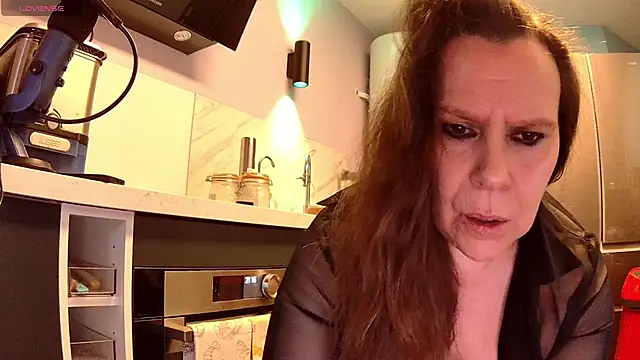 Snapshot of Endrocleia chatting on January 27, 8:17 pm Endrocleia online show from January 27, 8:17 pm