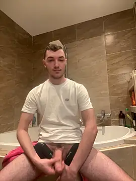 Snapshot of sule_333 chatting on January 8, 6:41 pm sule 333 online show from January 8, 6:41 pm