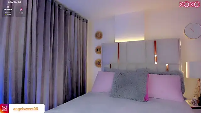 ANGELL06 online show from October 12, 4:00 am