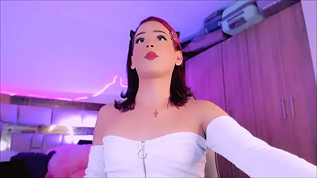 Lucidollts  online show from January 13, 11:08 am