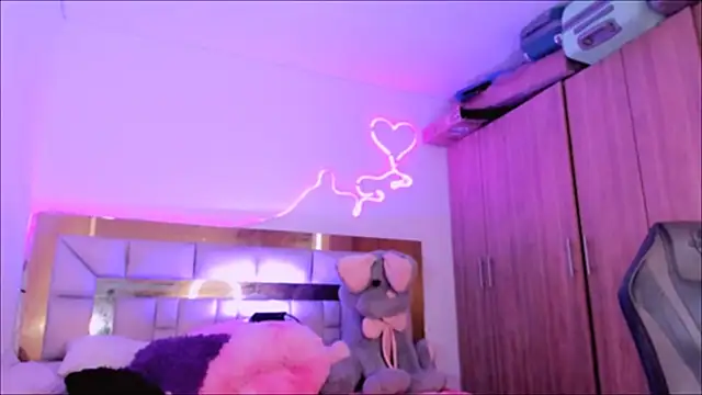 Lucidollts  online show from January 13, 2:11 pm