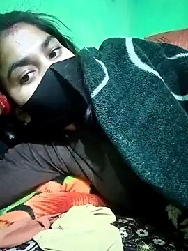 Snapshot of HOTBABITARAJ chatting on January 2, 11:41 am HOTBABITARAJ online show from January 2, 11:41 am