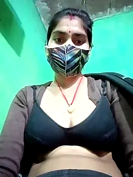 Snapshot of HOTBABITARAJ chatting on January 5, 9:59 am HOTBABITARAJ online show from January 5, 9:59 am