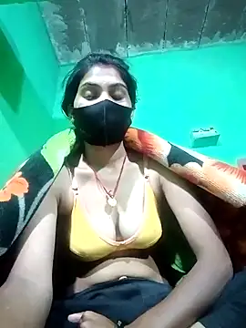 Snapshot of HOTBABITARAJ chatting on February 2, 7:20 am HOTBABITARAJ online show from February 2, 7:20 am