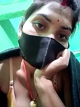 Snapshot of HOTBABITARAJ chatting on February 3, 7:18 am HOTBABITARAJ online show from February 3, 7:18 am