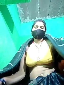 Snapshot of HOTBABITARAJ chatting on February 6, 1:10 pm HOTBABITARAJ online show from February 6, 1:10 pm