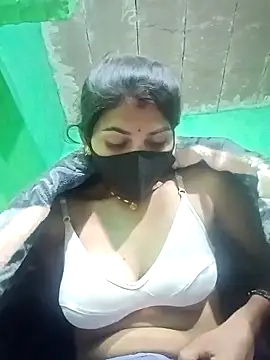 Snapshot of HOTBABITARAJ chatting on February 11, 3:40 am HOTBABITARAJ online show from February 11, 3:40 am