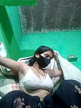 Snapshot of HOTBABITARAJ chatting on February 12, 3:18 am HOTBABITARAJ online show from February 12, 3:18 am