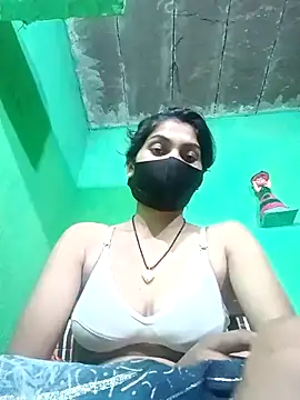 Snapshot of HOTBABITARAJ chatting on February 23, 11:55 am HOTBABITARAJ online show from February 23, 11:55 am