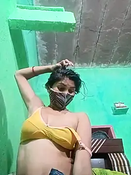 Snapshot of HOTBABITARAJ chatting on March 3, 8:49 am HOTBABITARAJ online show from March 3, 8:49 am