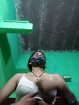 Snapshot of HOTBABITARAJ chatting on March 13, 5:11 am HOTBABITARAJ online show from March 13, 5:11 am