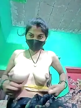 Snapshot of HOTBABITARAJ chatting on March 16, 12:56 am HOTBABITARAJ online show from March 16, 12:56 am