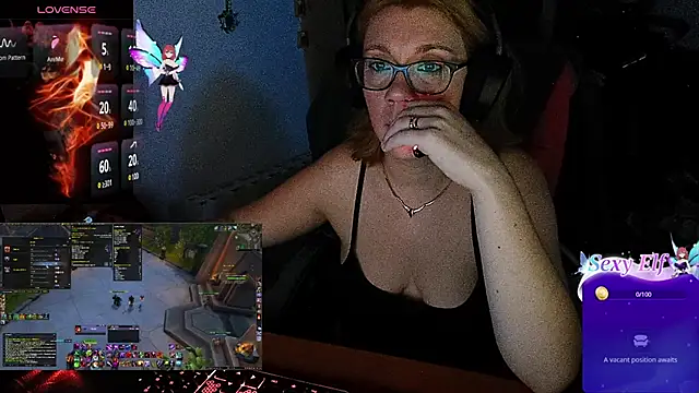 Snapshot of lili-hot-77 chatting on January 31, 8:12 pm lili-hot-77 online show from January 31, 8:12 pm