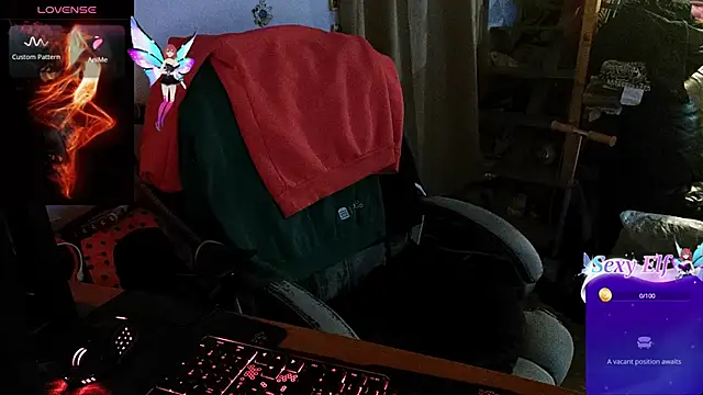 Snapshot of lili-hot-77 chatting on February 9, 7:41 pm lili-hot-77 online show from February 9, 7:41 pm