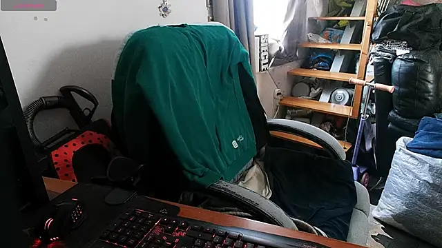 Snapshot of lili-hot-77 chatting on February 11, 10:04 am lili-hot-77 online show from February 11, 10:04 am