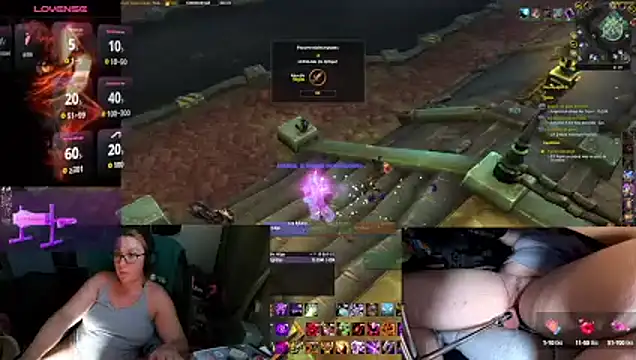 Snapshot of lili-hot-77 chatting on September 17, 7:04 pm lili-hot-77 online show from September 17, 7:04 pm