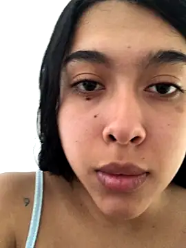 SweetLatiin  online show from October 15, 8:09 pm