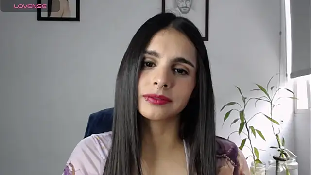 Snapshot of alma_violeta chatting on January 19, 7:26 pm alma violeta online show from January 19, 7:26 pm