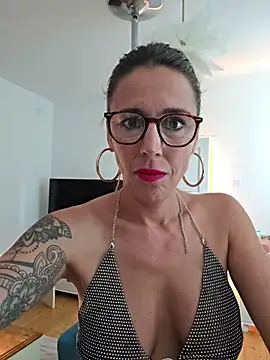Klamsine online show from July 29, 5:38 am