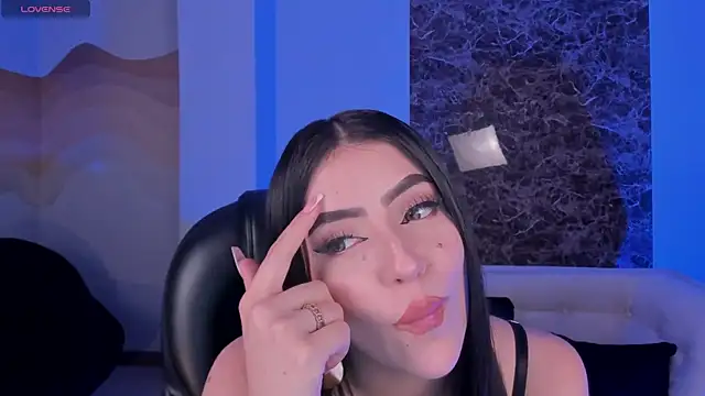 ValeriaRiveraX online show from March 13, 7:09 am