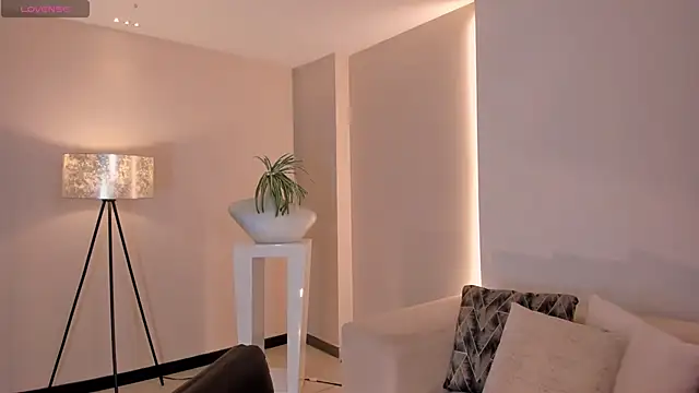 ValeriaRiveraX online show from March 21, 3:33 am