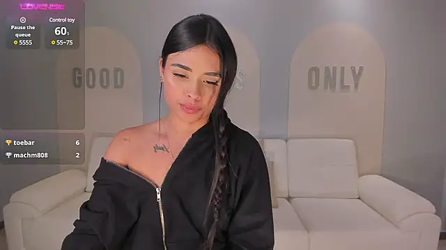 MariaHerrera  online show from December 7, 6:04 pm