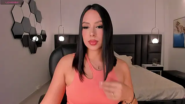 KatieStonne online show from October 22, 6:13 am